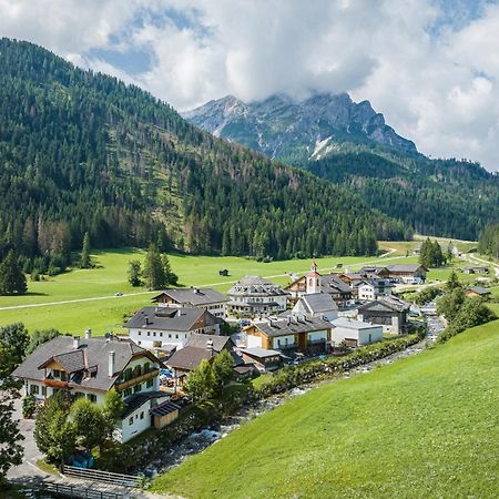 בראייס Gasthof Albergo Dolomiten מראה חיצוני תמונה