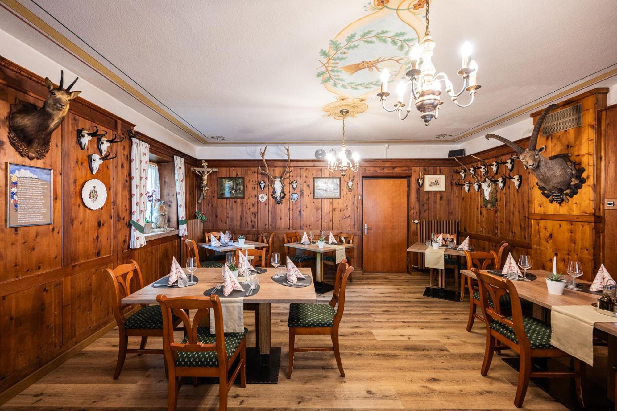 בראייס Gasthof Albergo Dolomiten מראה חיצוני תמונה