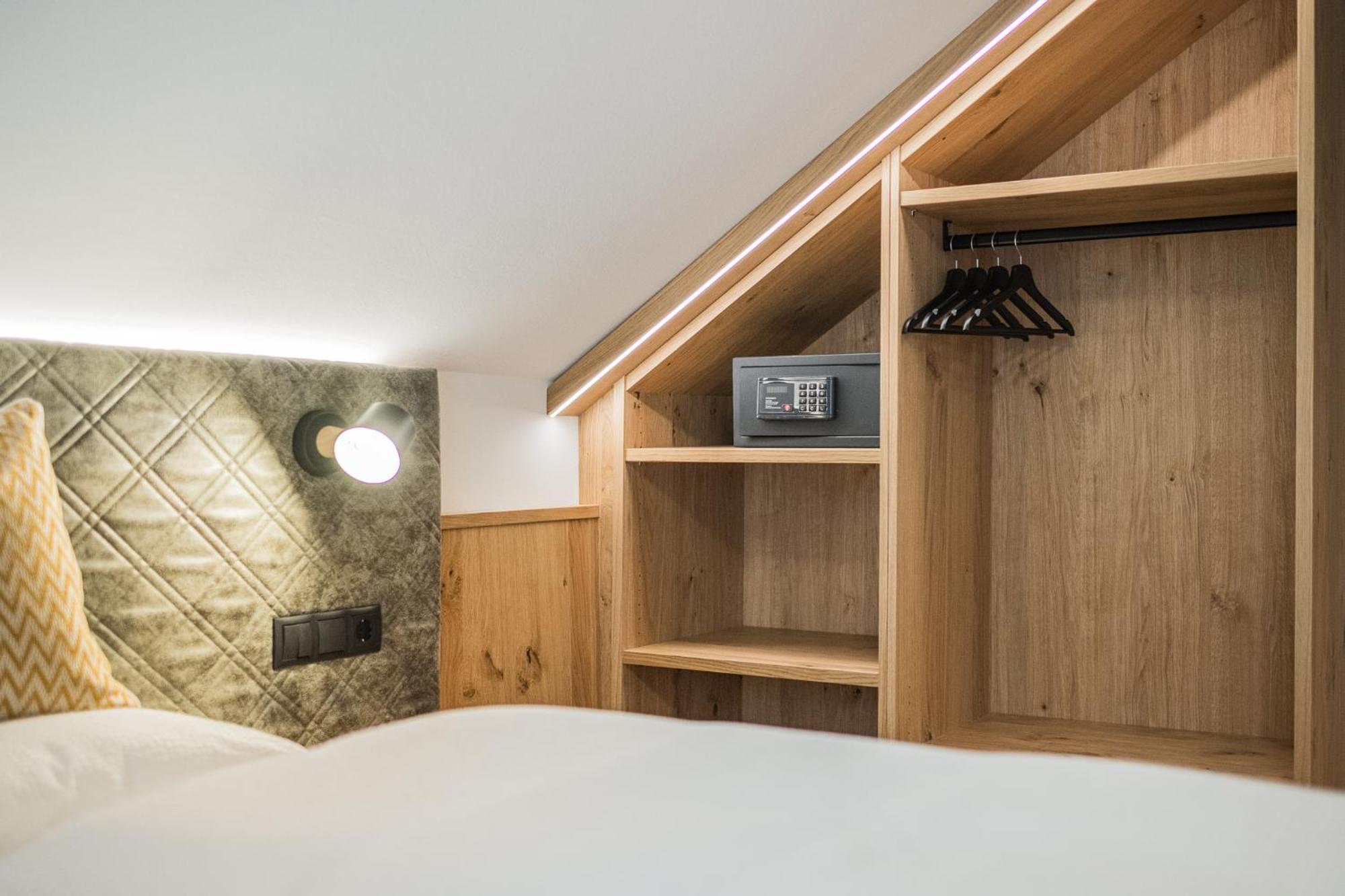 בראייס Gasthof Albergo Dolomiten מראה חיצוני תמונה